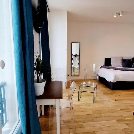 Innocenti Париж